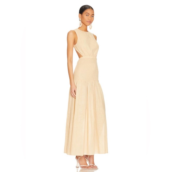 SNDYS. Dresses & Skirts - Sleeveless Cream Maxi Dress with Cutout Waist